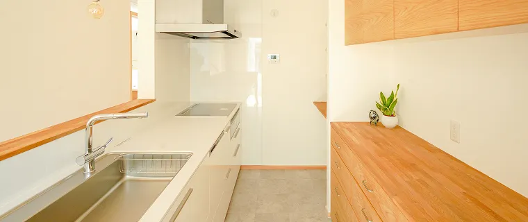 地域の気候に適した自然と調和する住宅設計